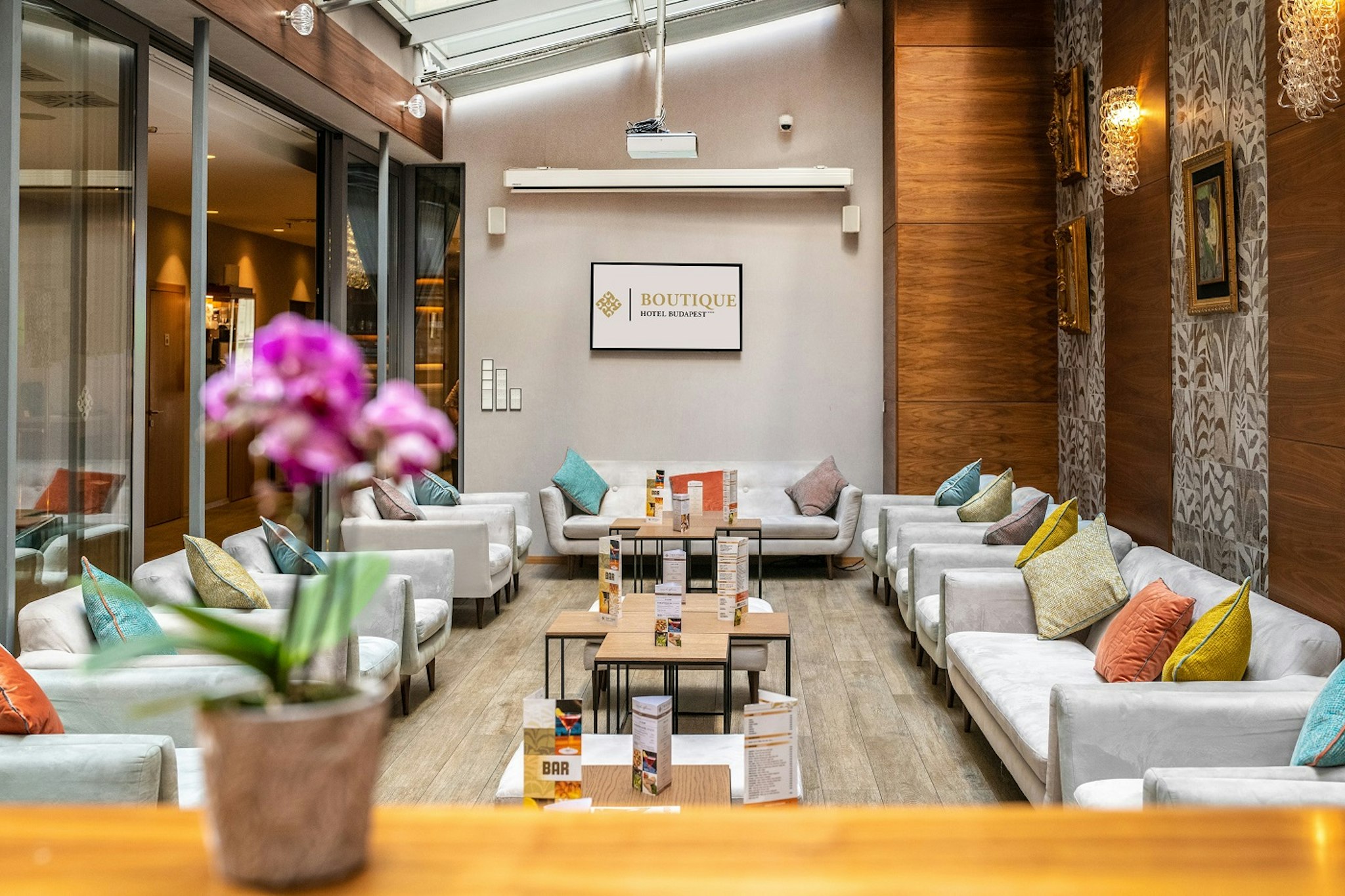 Boutique Hotel Budapest 12/19