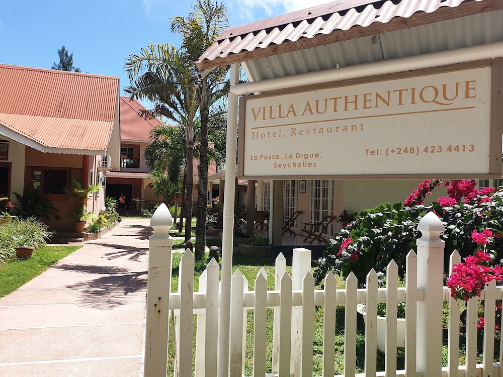 VILLA AUTHENTIQUE 3/50