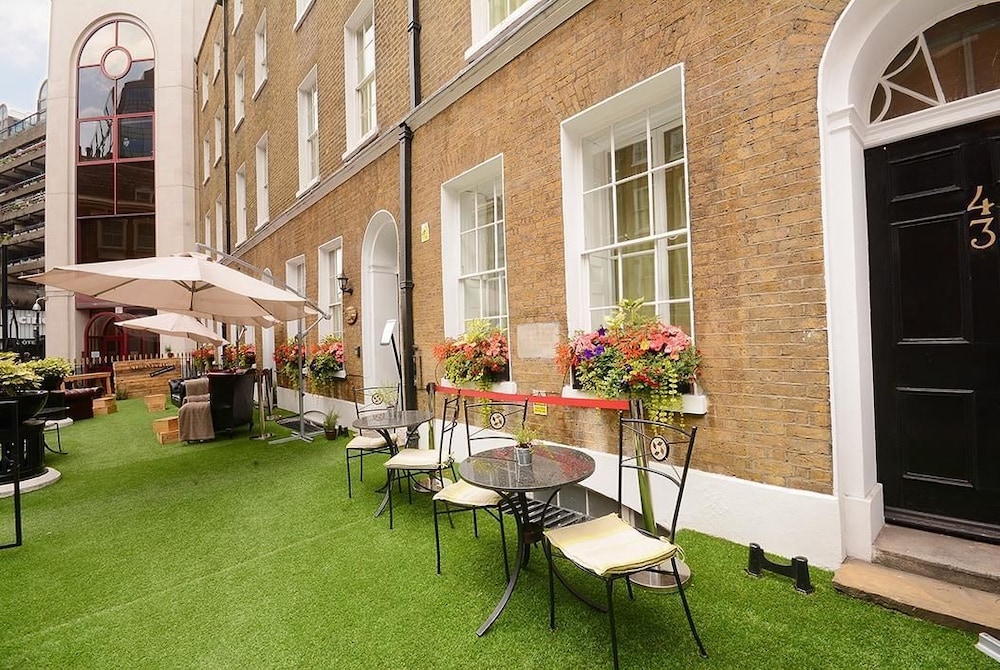 Montcalm Brewery Townhouse 30/42