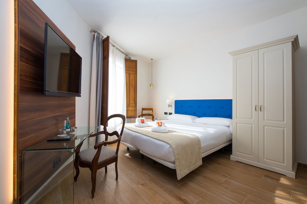 Hotel Central Maria 22/63