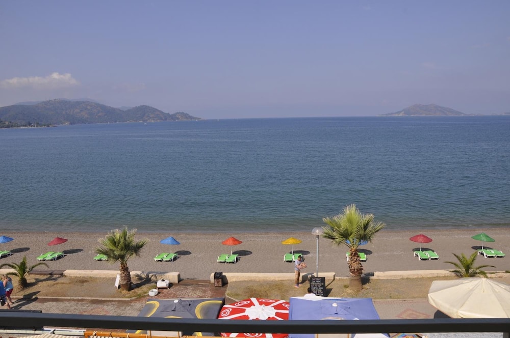 Ibrahim Bey Hotel 37/50