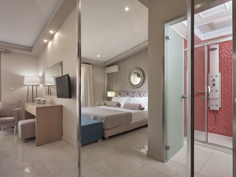 Koukounaria Hotel And Suites 74/74