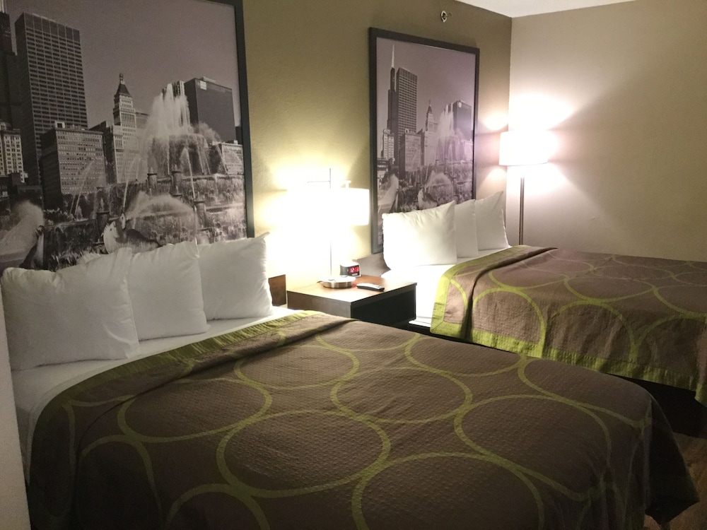 Super 8 By Wyndham South Holland 9/31