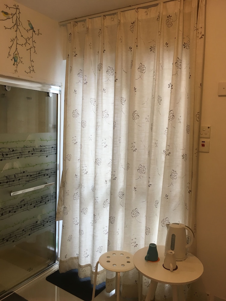 City Oasis Guesthouse 8/43