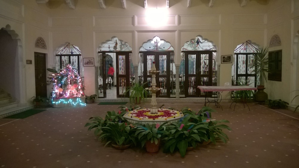 Khandela Haveli A Heritage Boutique Hotel 38/47