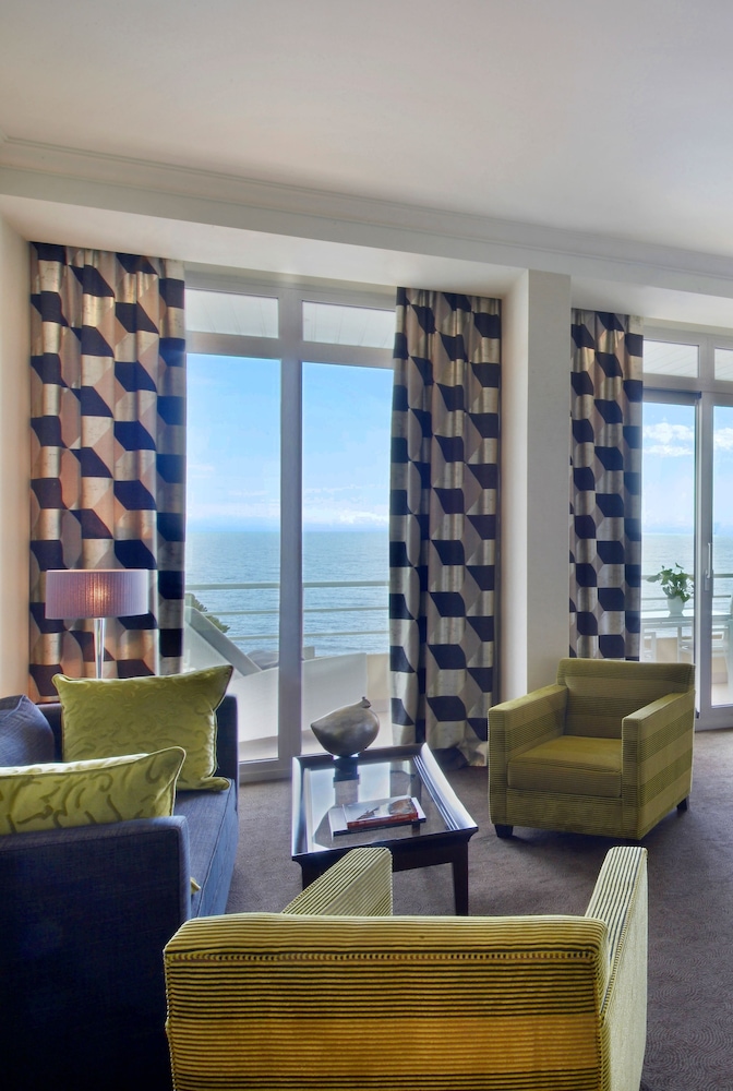 Le Meridien Beach Plaza 46/75