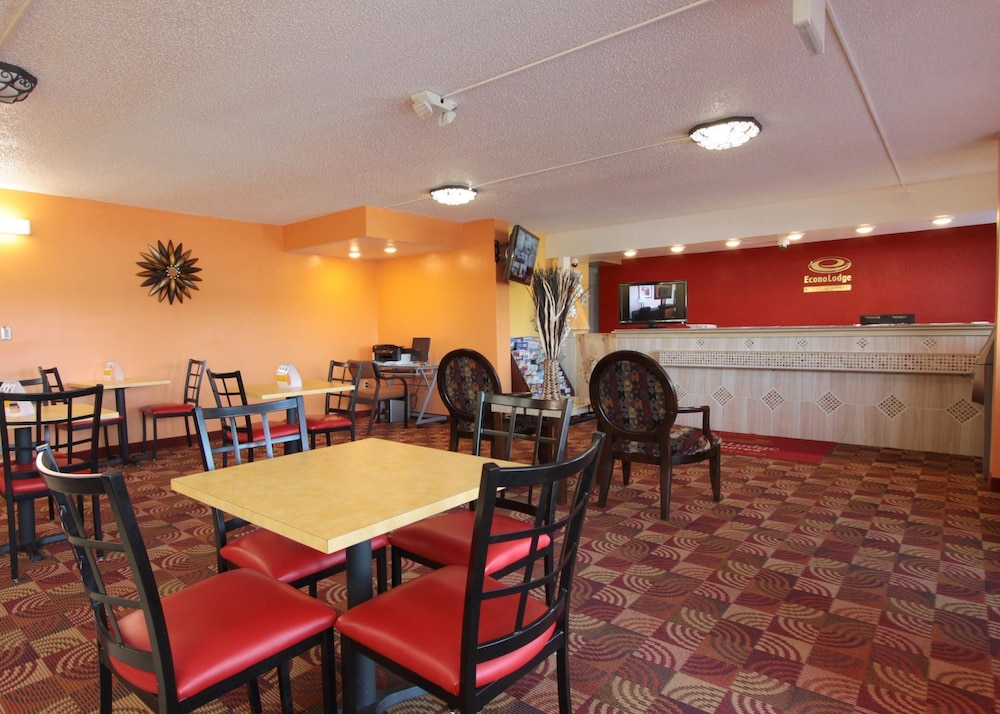 Days Inn By Wyndham Independence 33/45