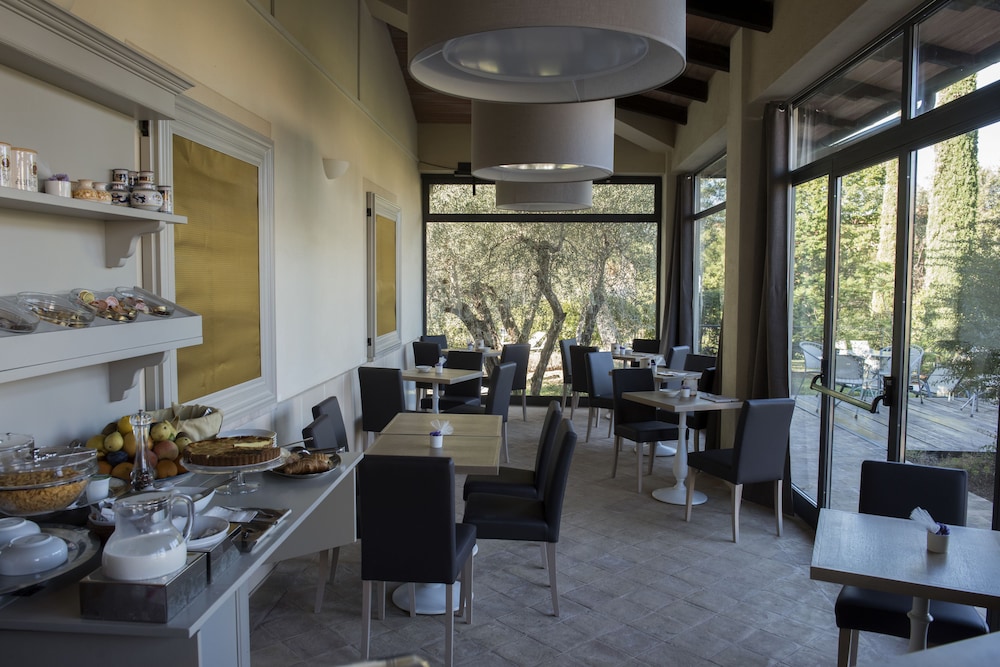 Albergo Rutiliano Centro Benessere 10/17