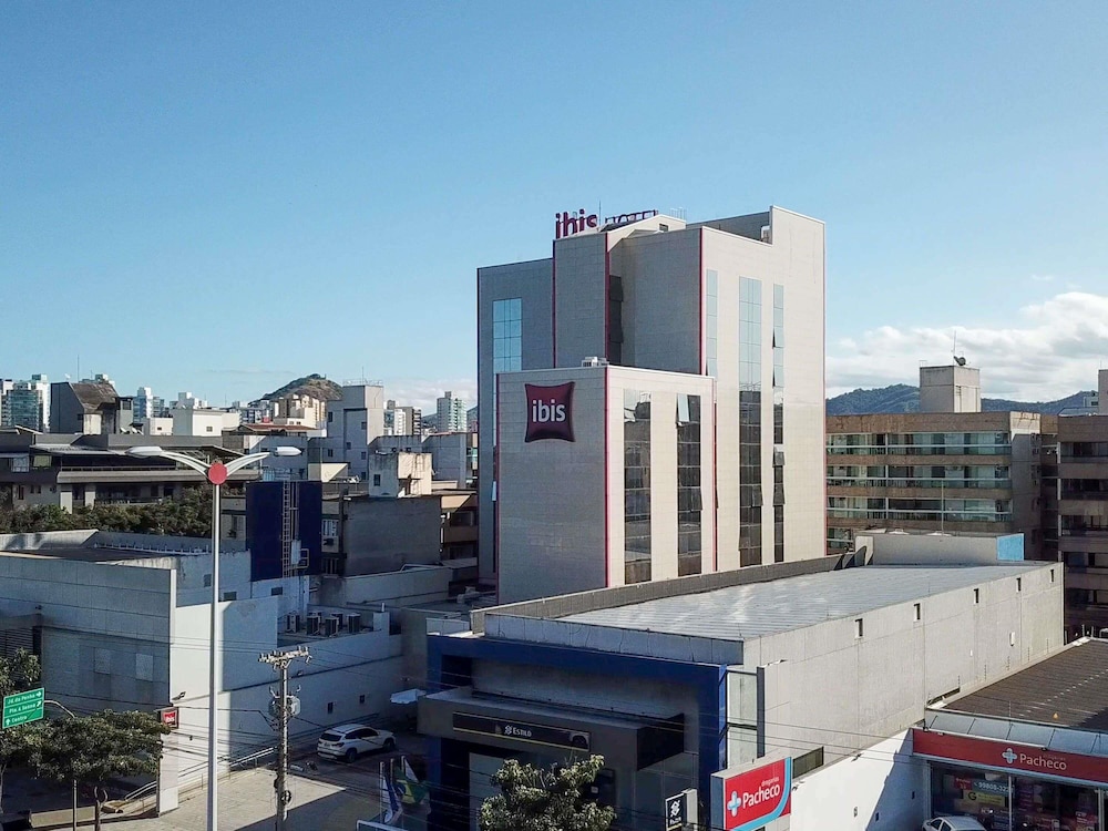 Ibis Vitoria Praia De Camburi 40/48