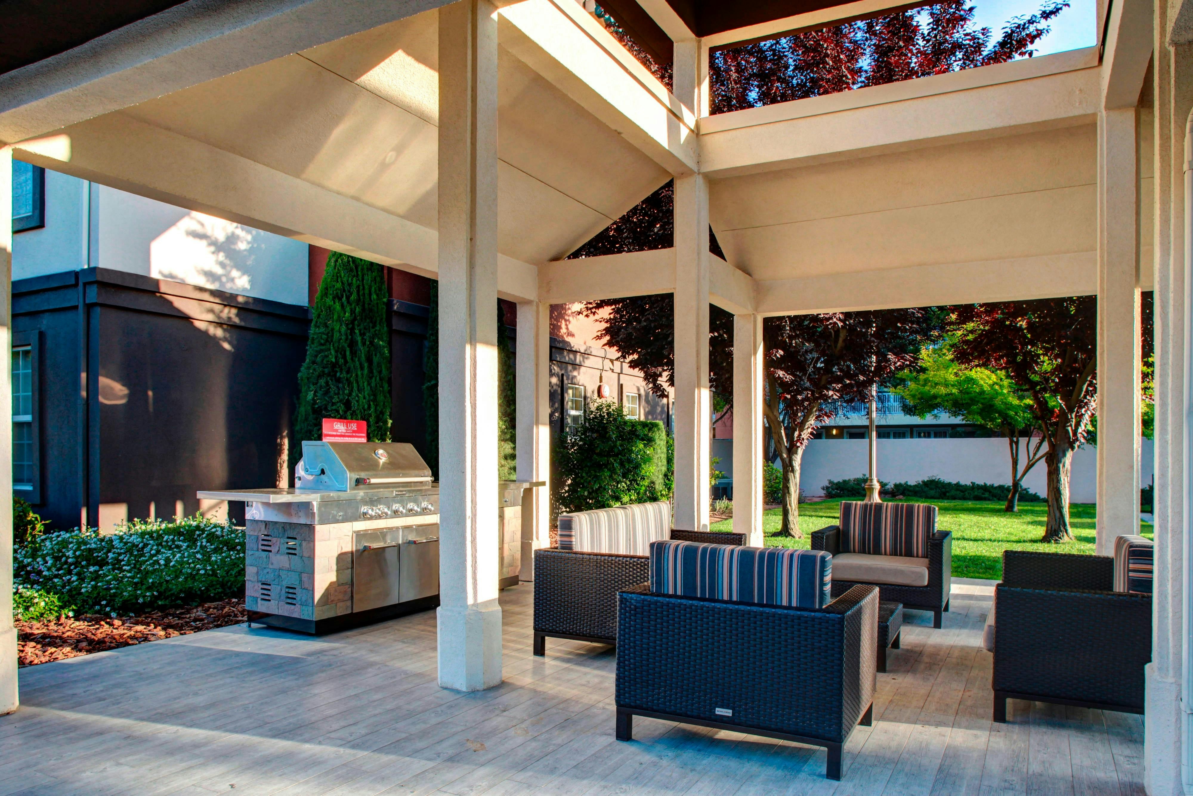 TownePlace Suites by Marriott Fresno 21/36