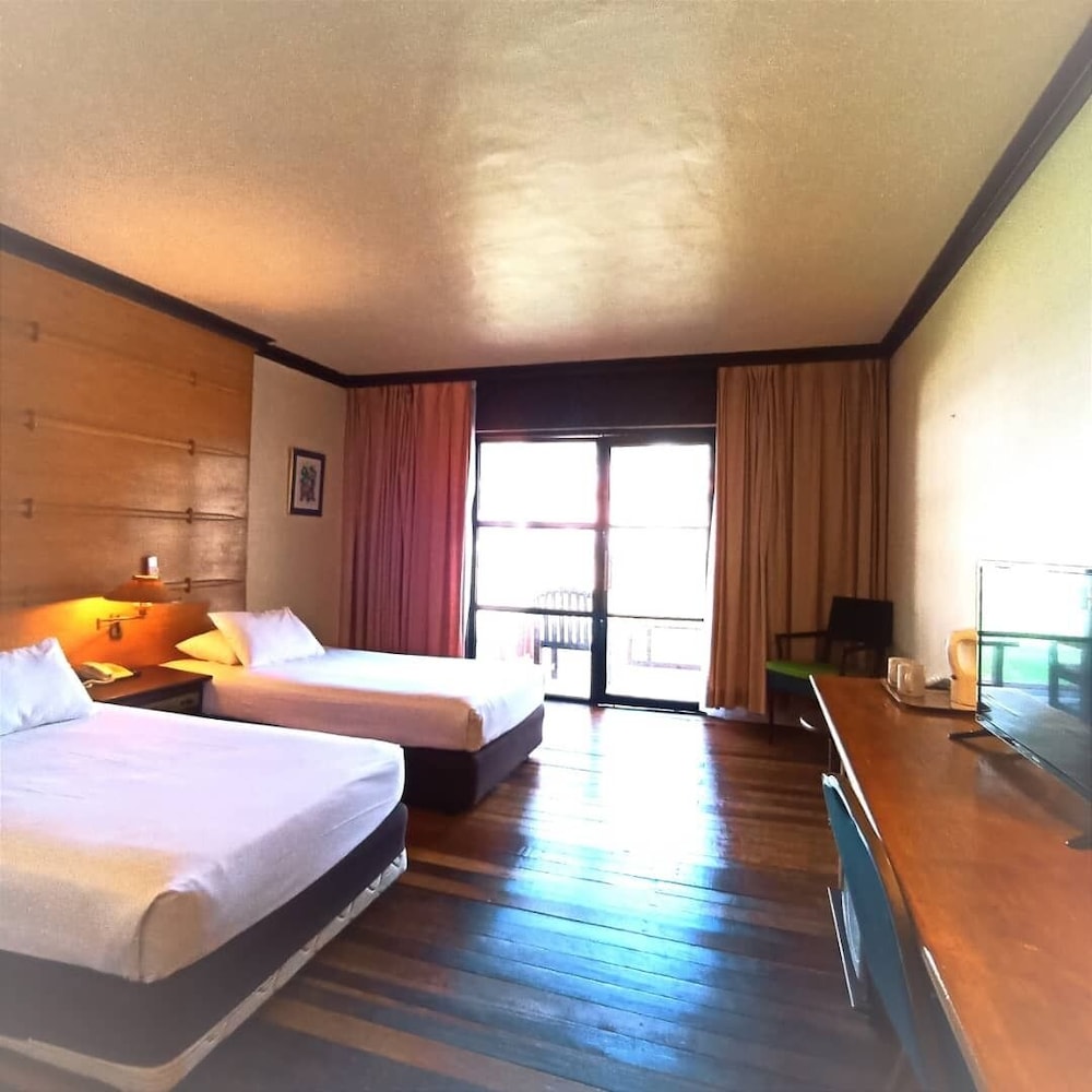 Sutra Beach Resort Spa 16/53