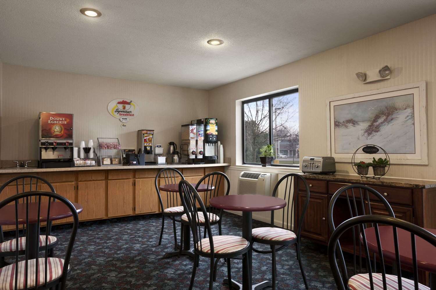 Super 8 by Wyndham Cromwell/Middletown 17/28