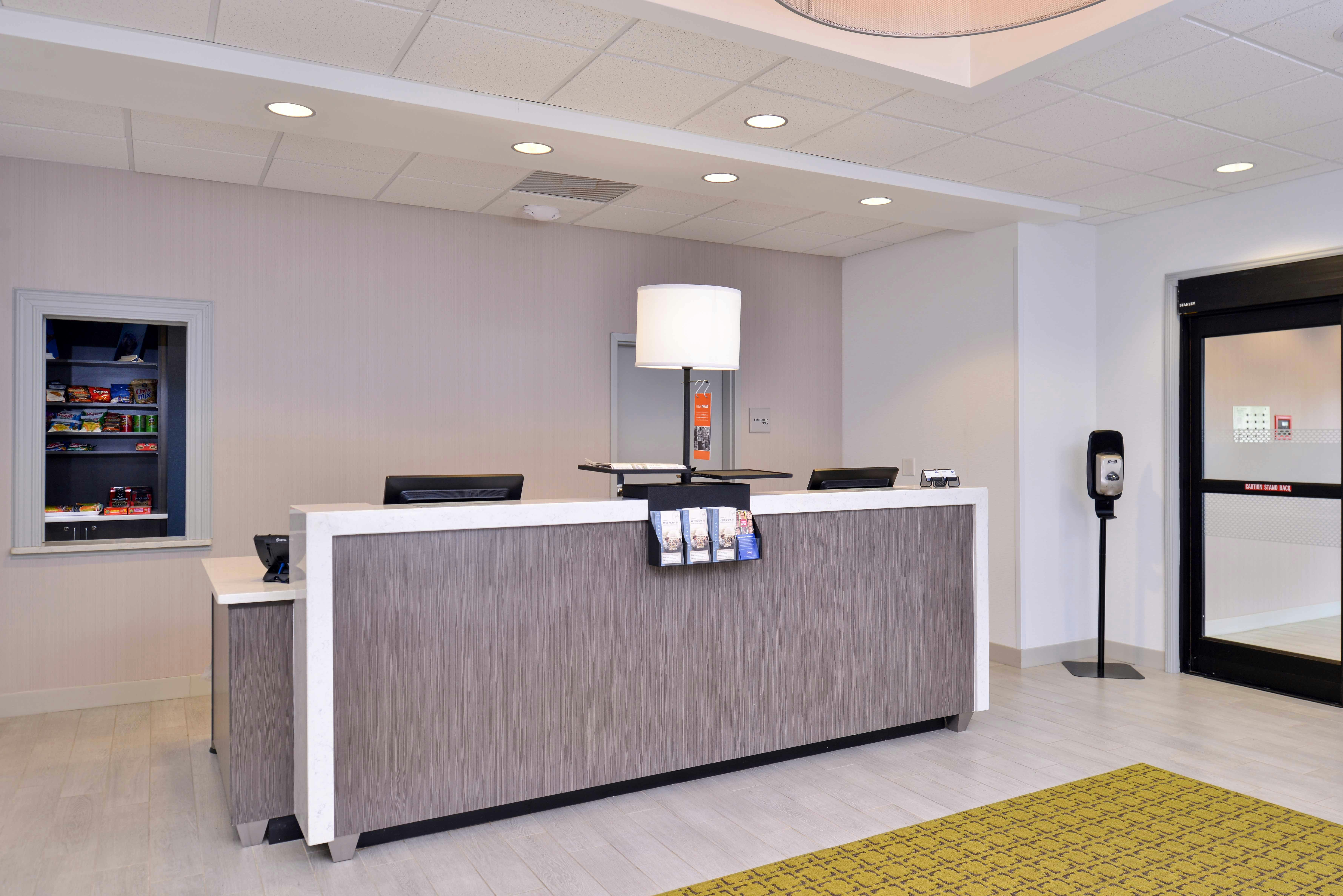 Hampton Inn & Suites Shelby NC 2/19