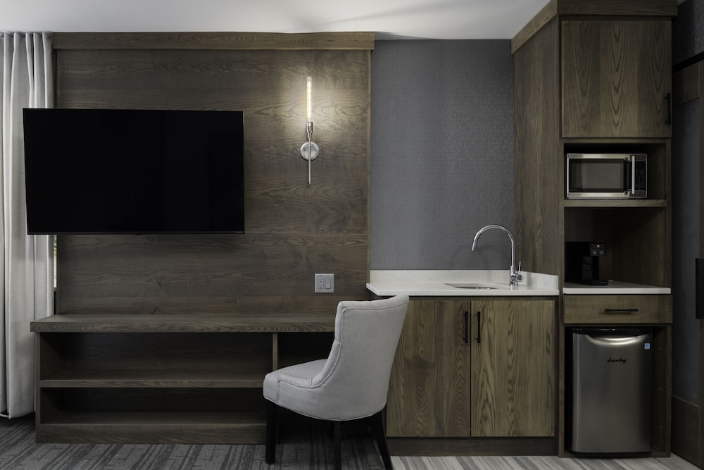 voco Niagara Falls - the Cadence, an IHG Hotel 22/55