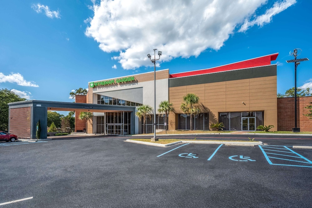 Wyndham Garden Columbia/Ft. Jackson 19/24