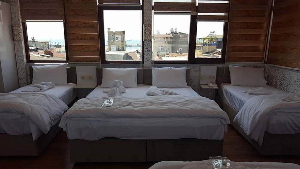 Sun Comfort Hotel 14/48