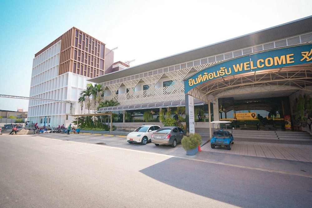 Rimkhobfa Urban Resort 51/59