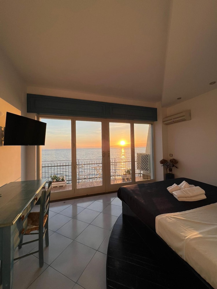 Residenza Mare di Sotto Sorrento 7/40