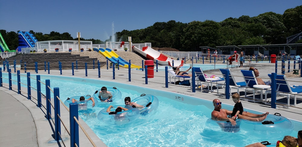 Cape Cod Family Resort 13/24