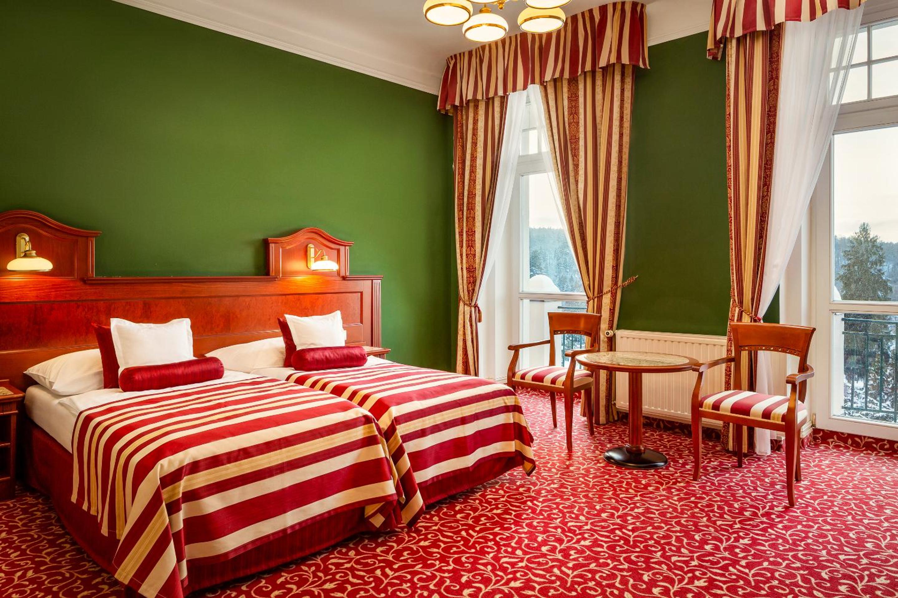 Spa, Superior, Twin Beds