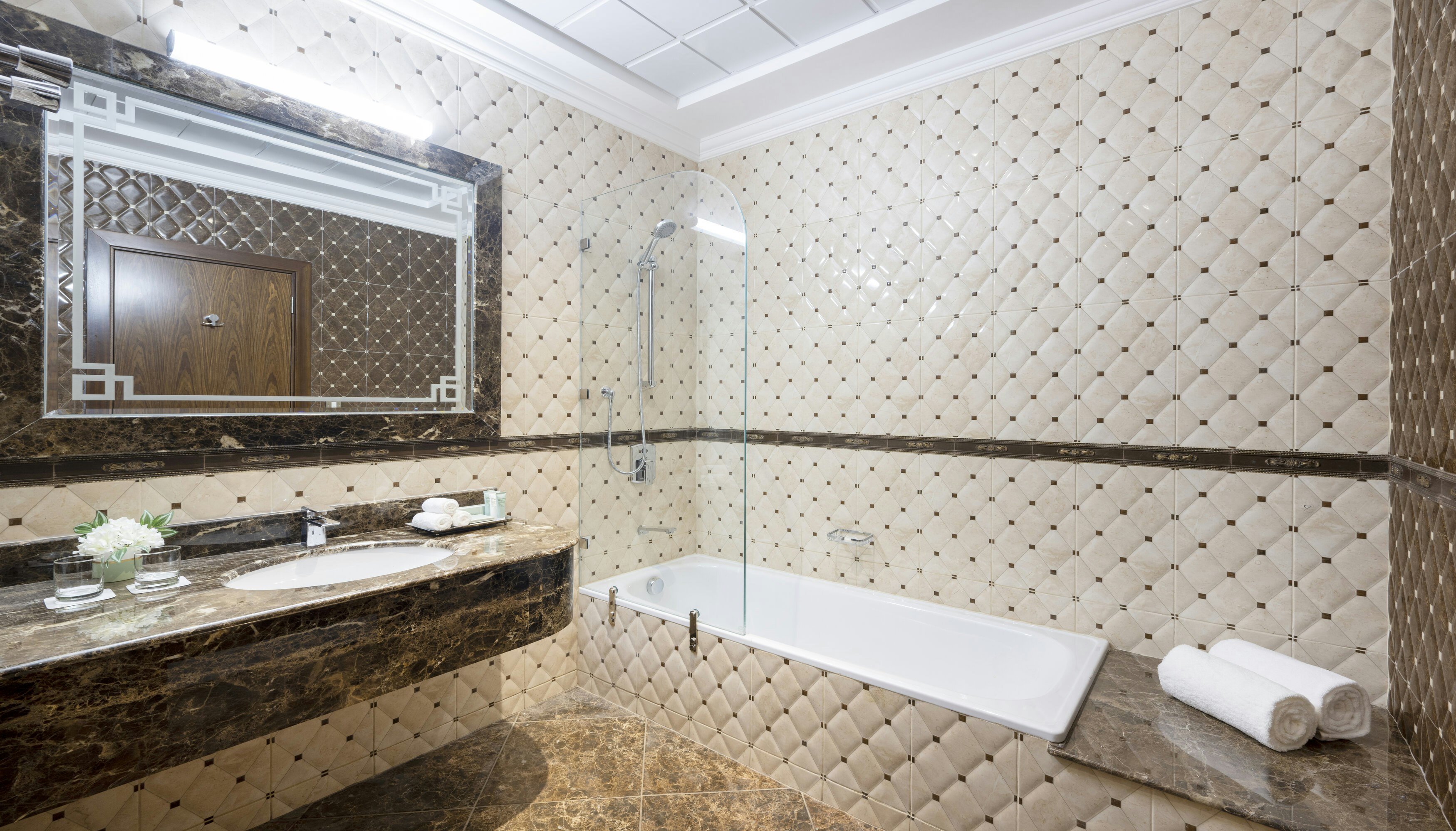 La Maison Hotel Doha 31/32