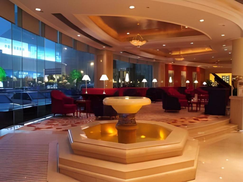 Jinling Tianming Grand Hotel 31/43