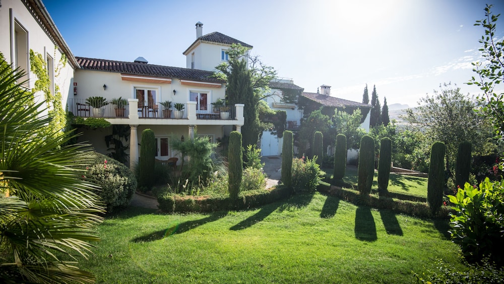 La Fuente de La Higuera 65/76