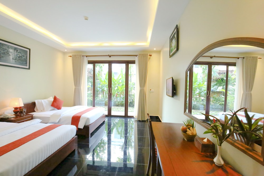 DELUXE, TWIN BEDS