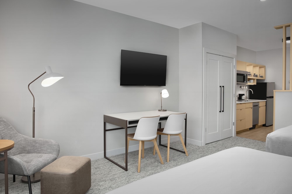 TownePlace Suites by Marriott Jacksonville Mayport 41/50