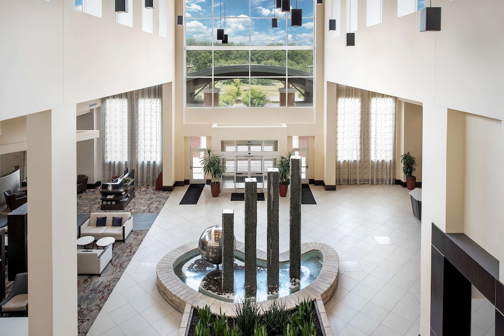 Embassy Suites by Hilton Birmingham Hoover 3/68