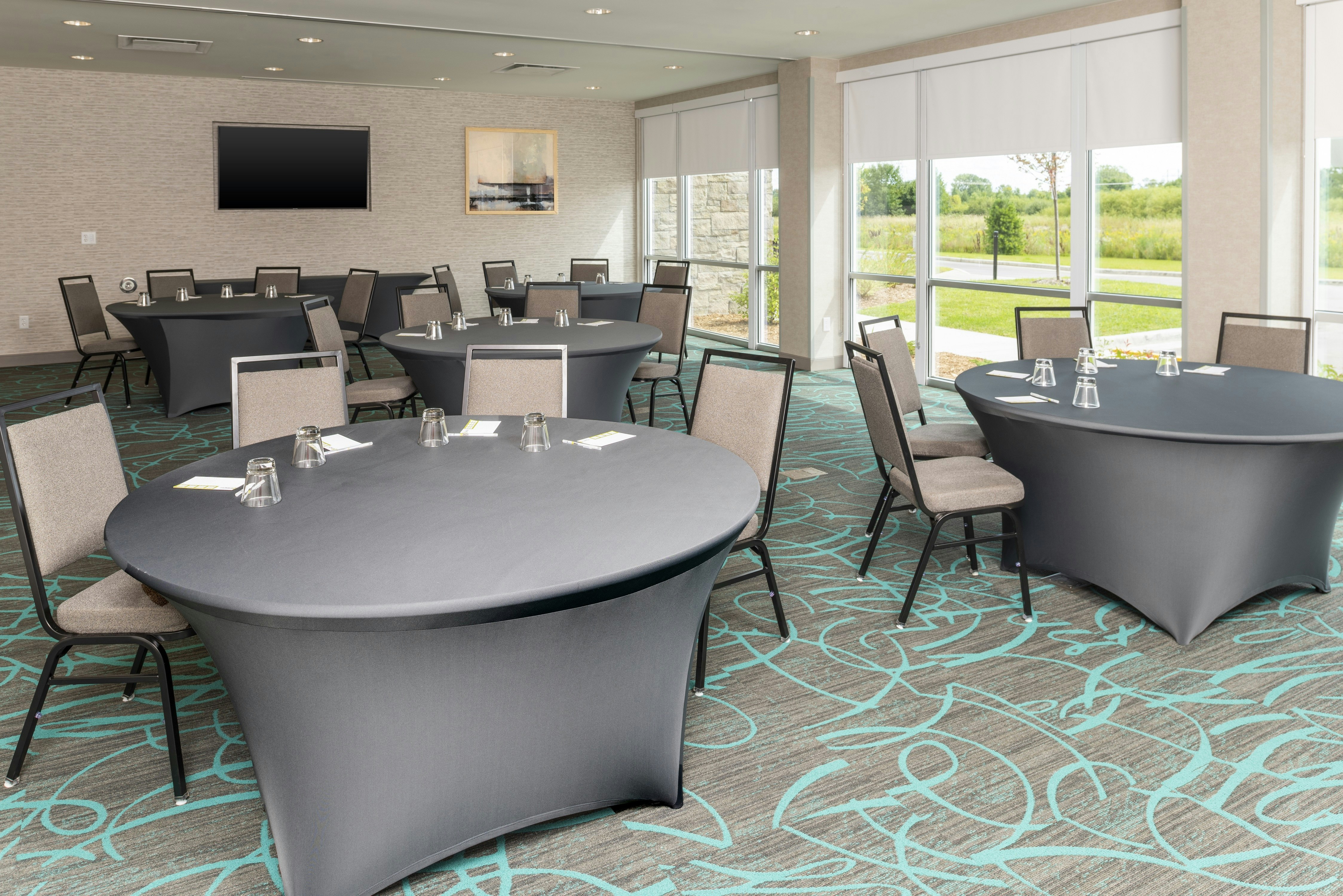 Home2 Suites By Hilton Appleton Wi 13/18