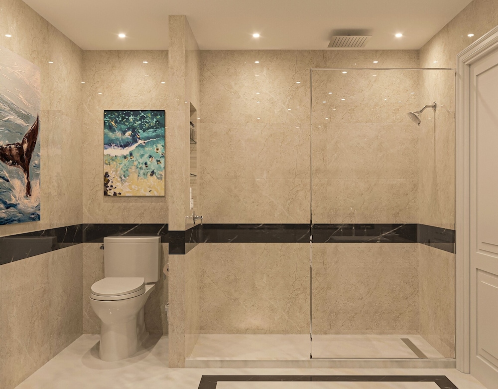 LUXURY KING SUITE