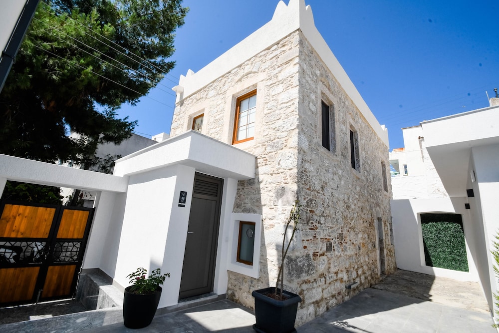 Swan Boutique Hotel 2/35