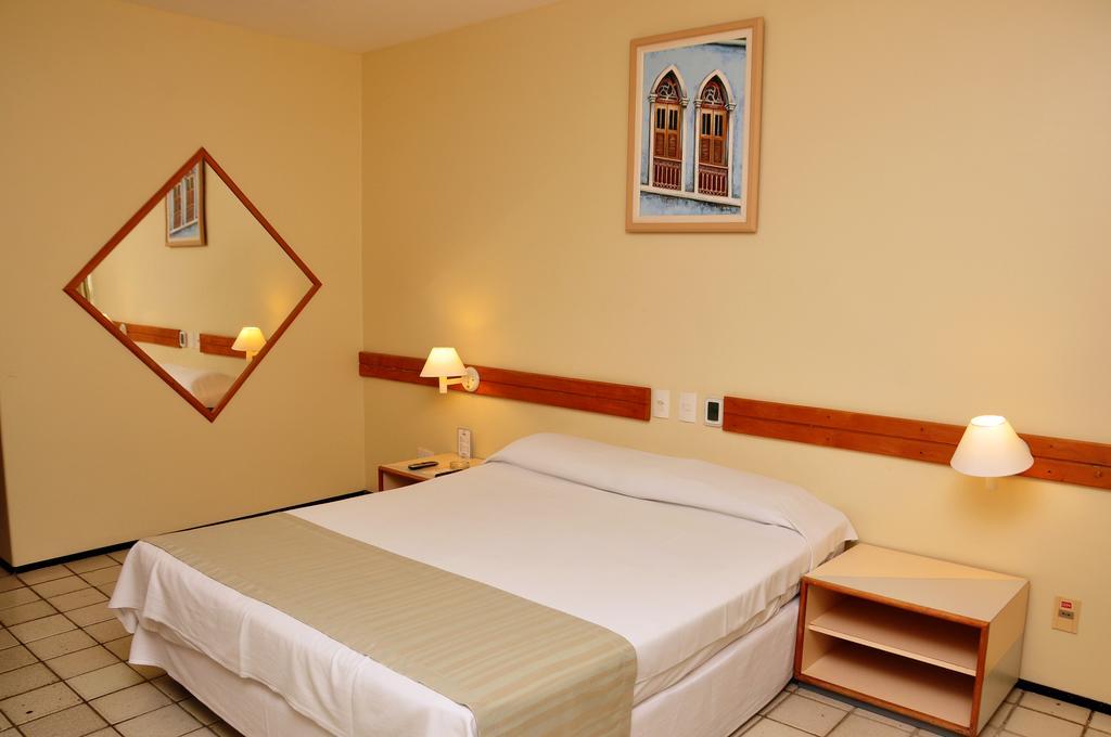 Calhau Praia Hotel 4/15