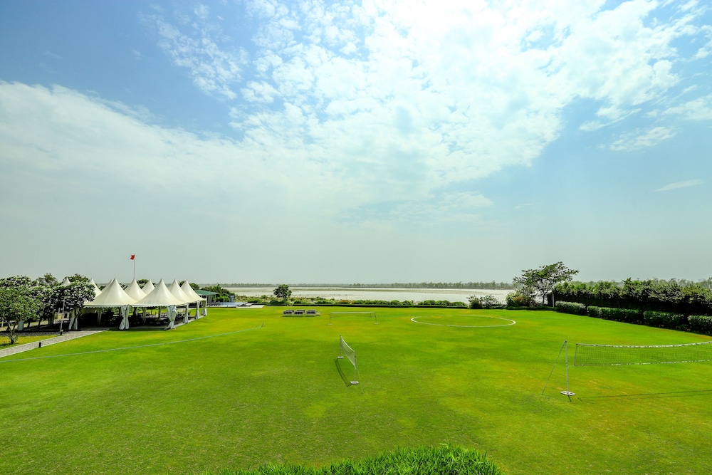 Amatra By the Ganges 45/50