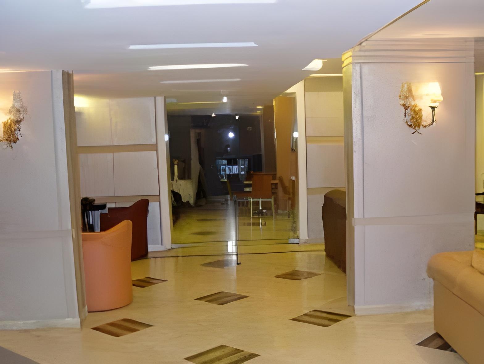 Dreams Suites Hotel 30/34
