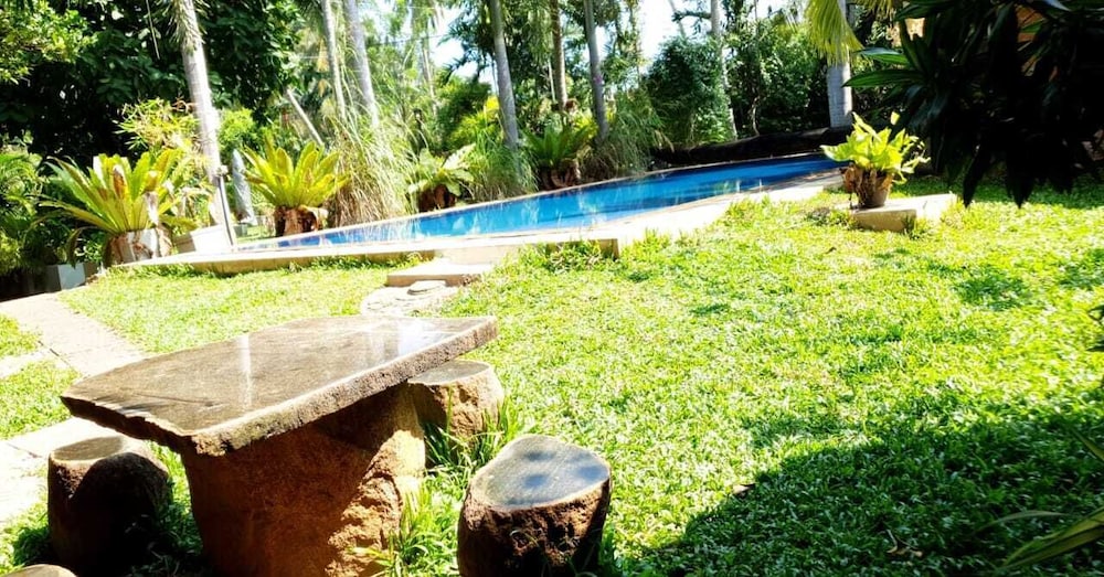 Pavana Hotel 55/63