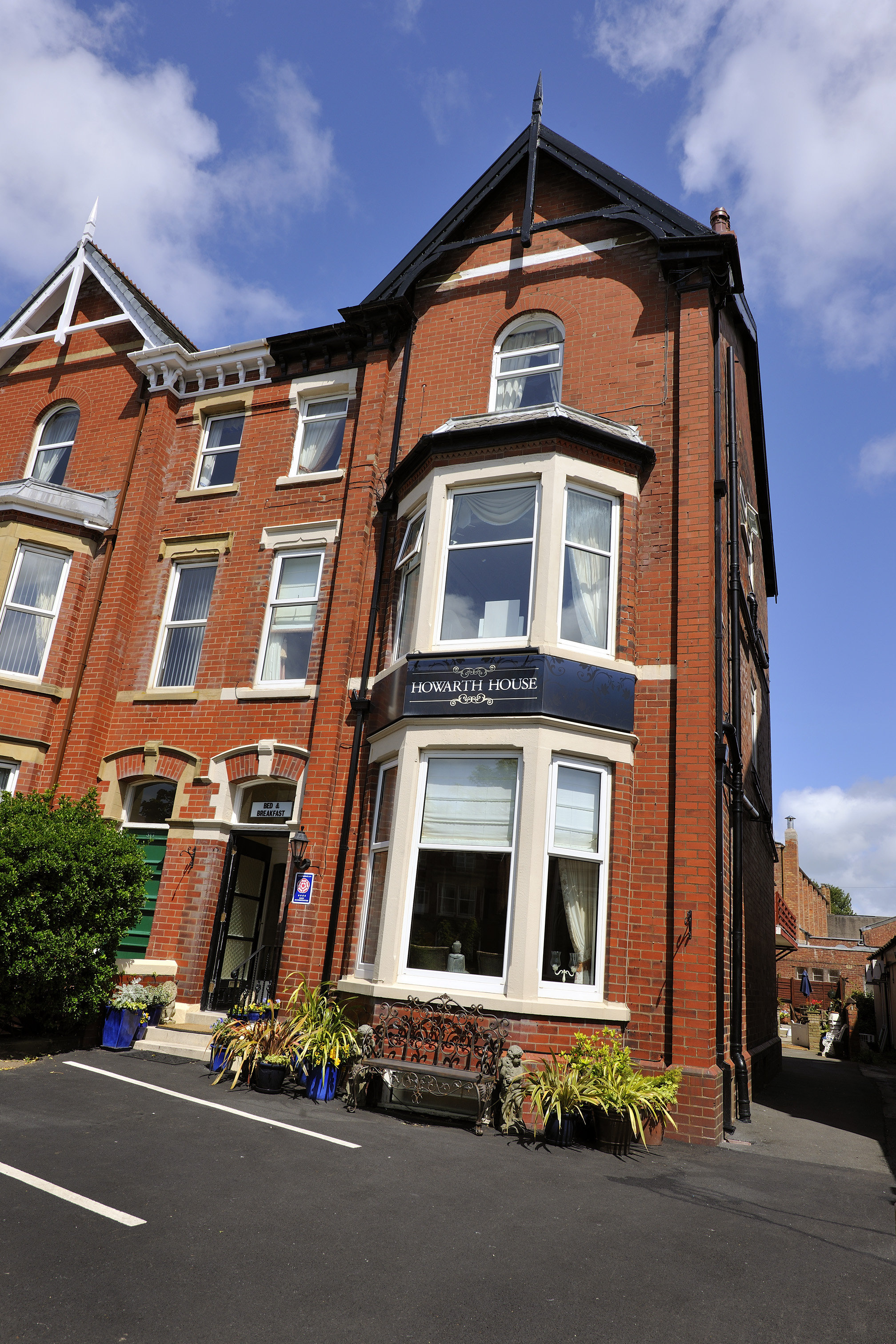 Howarth House 1/38
