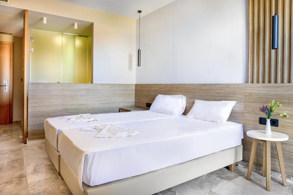 Elena Hotel 18/51