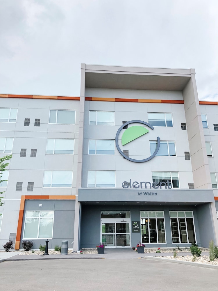 Element Edmonton West 1/36