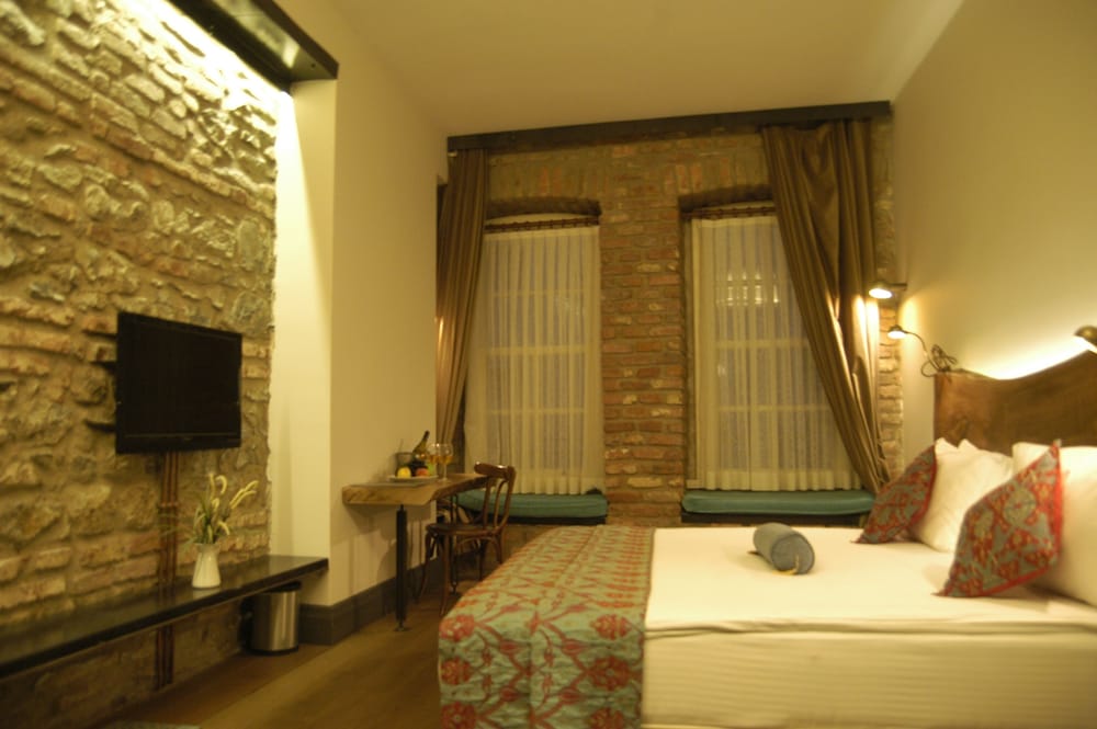 GUMUSYAN HOTEL 15/31