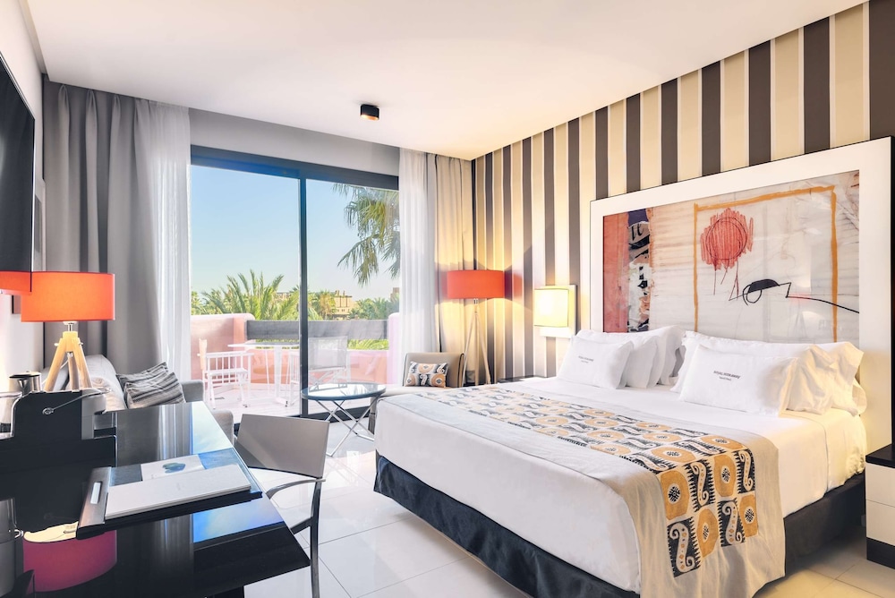 Royal Hideaway Sancti Petri A Member of Barcelo Hotel Group 24/72