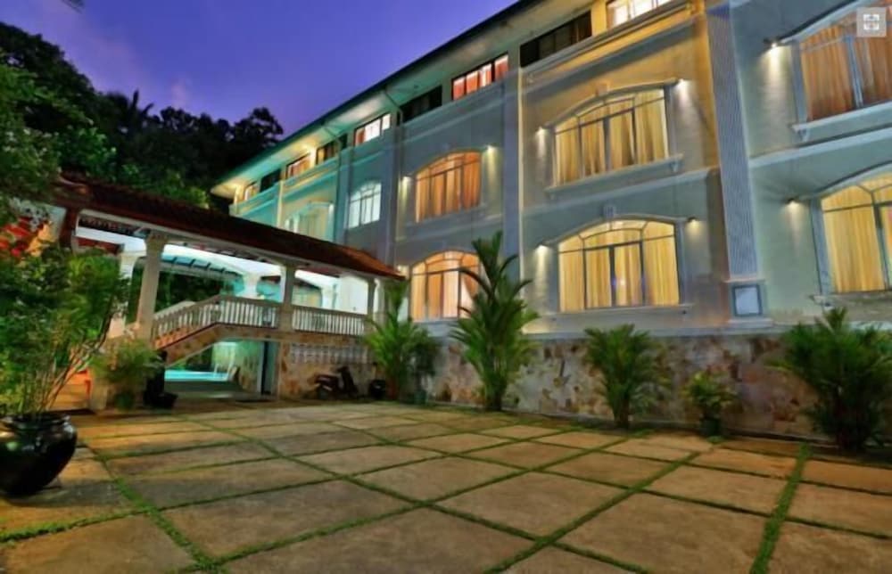 Centauria Hill Resort 51/60