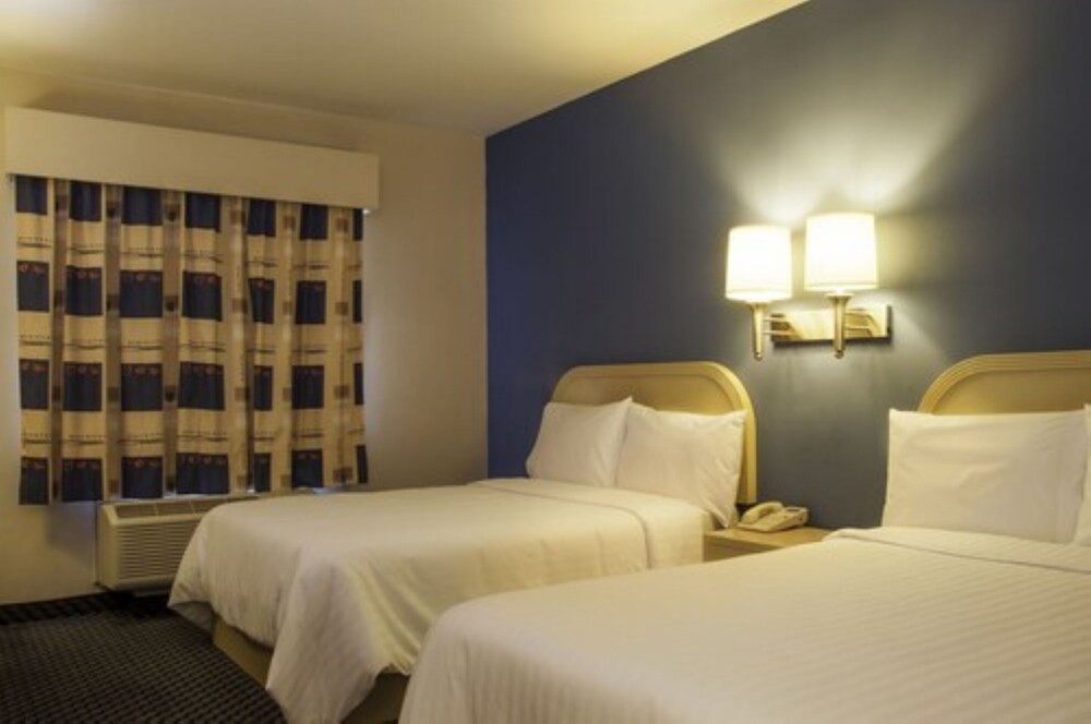 Victoria Inn Hotel Express 8/26