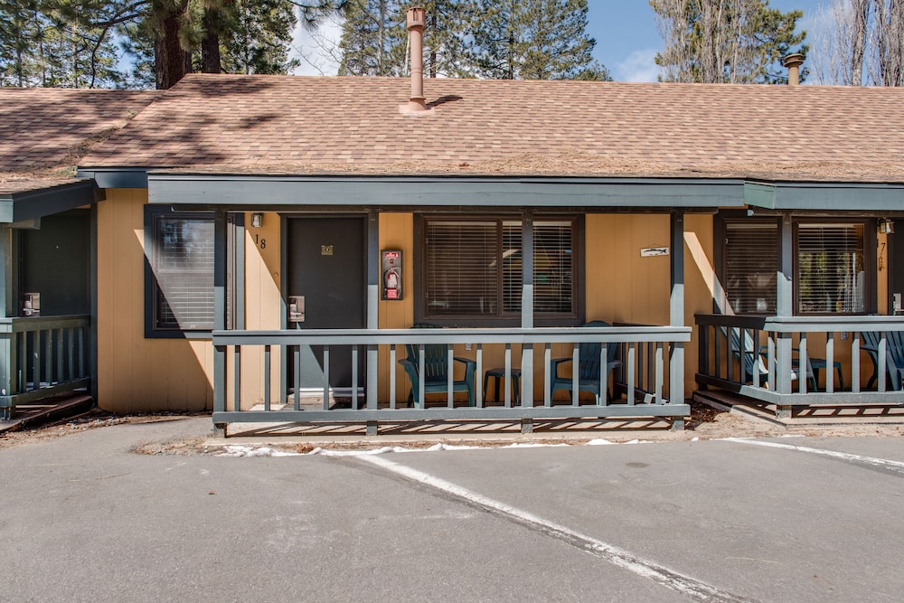 Franciscan Lakeside Lodge 6/73