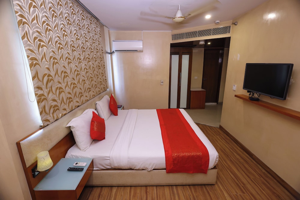 Hotel Ramhan Palace Mahipalpur 23/78