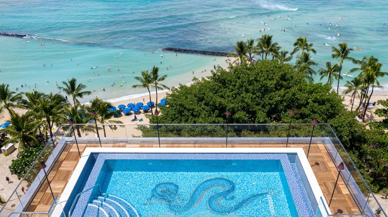 Espacio The Jewel Of Waikiki 37/64