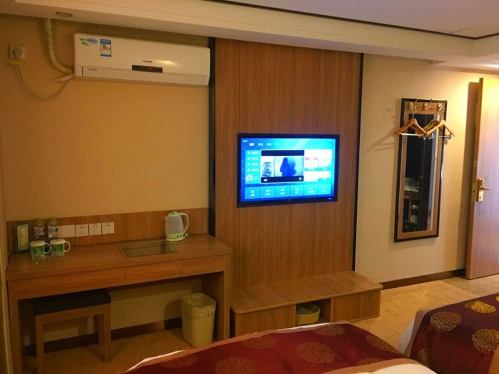 GREENTREE INN YANCHENG JIANHU SHANGGANG BUS STATION FREEWAY 204 EXPRESS HOTEL 33/50
