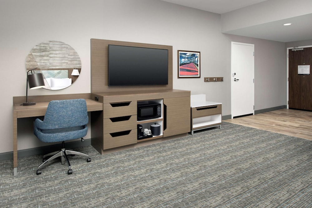 Hampton Inn Boston Logan Airport Chelsea 31/33