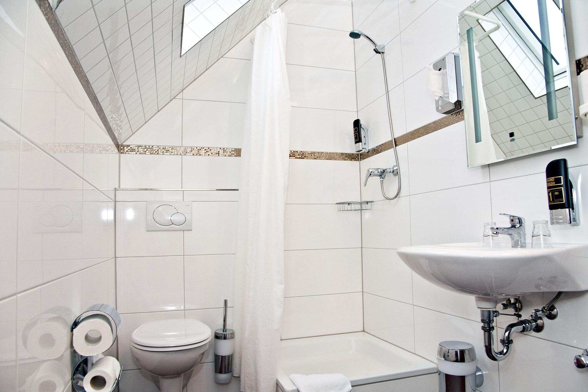 غرفة قياسية ثلاثية، Arena Villa am Wasserpark 5/5